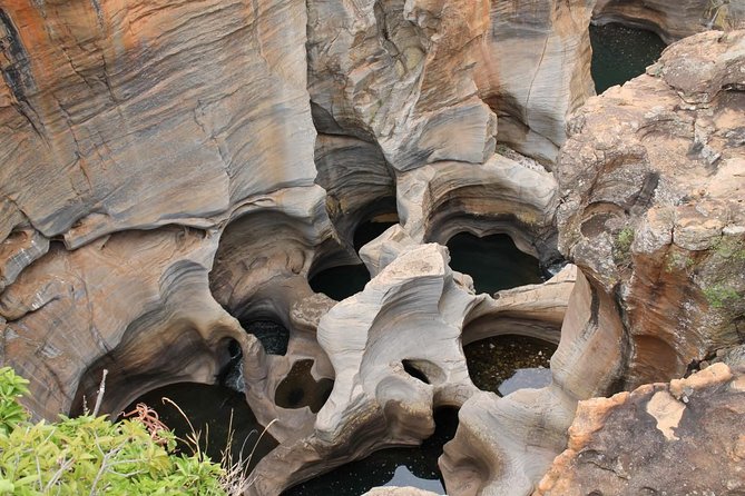 5Days Blyde River Canyon and Kruger National Park Overnight Tour and Safaris - Transportation and Pickup Details