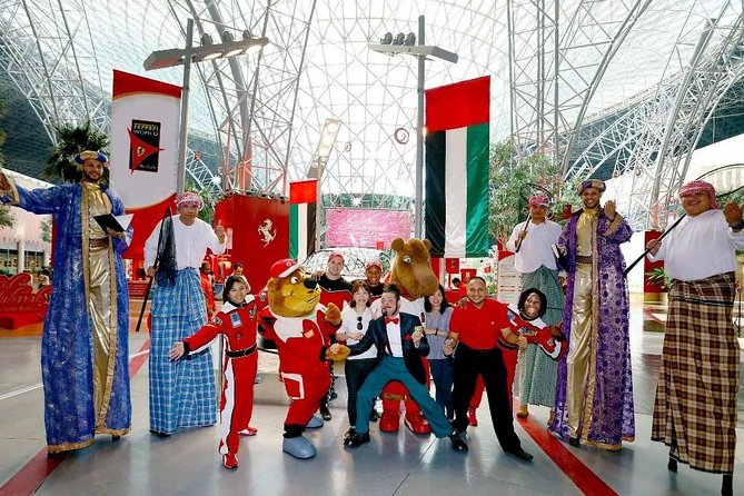 Abu Dhabi City Tour With Ferrari World & Buffet Lunch - Exploring Abu Dhabis Markets