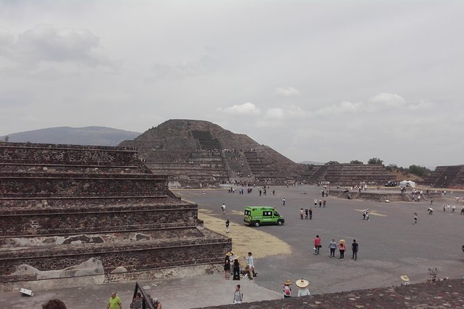 Acolman-Teotihuacán-Plaza of the Three Cultures- Craft Workshop - Additional Information