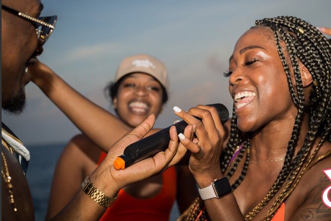 Adults Only Hip Hop Sessions Boat Party Cancun - Additional Fees and Policies