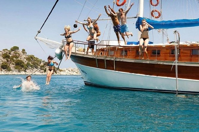 Adventure Tour: Boat Trip With Lunch From Kusadasi / Selcuk - Onboard Lunch and Activities