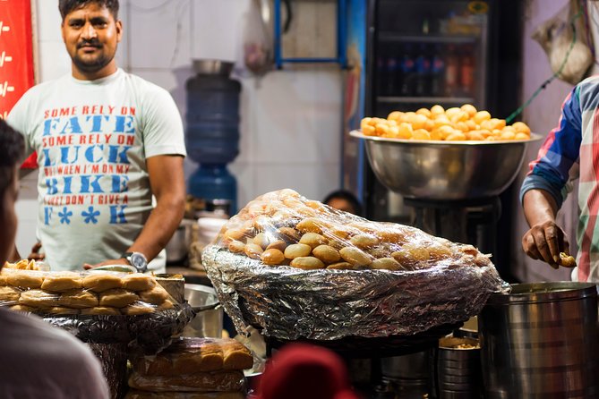 Agra Walking And Tasting Guided Tour - Meeting and Accessibility Information