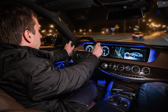 Airport to Cracow Transfer by Luxurious VIP Limo - Accessibility Features