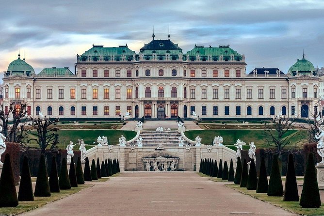 Airport Transfer: Vienna to Vienna Airport VIE by Luxury Car - Booking and Pricing