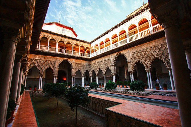 Alcazar & Cathedral of Seville Private Guided Tour - Accessibility & Requirements
