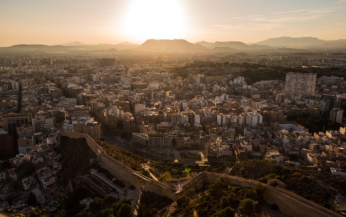 Alicante Evening Tapas Tour - Educational Aspect of Tour