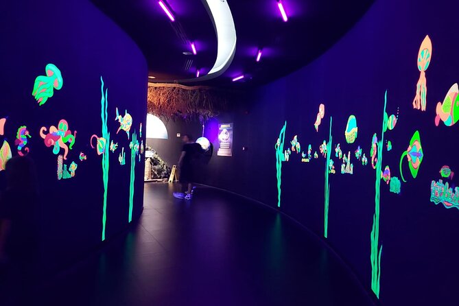 Antalya Aquarium and Face to Face Wax Museum Private Transfer - Highlights of Antalya Aquarium