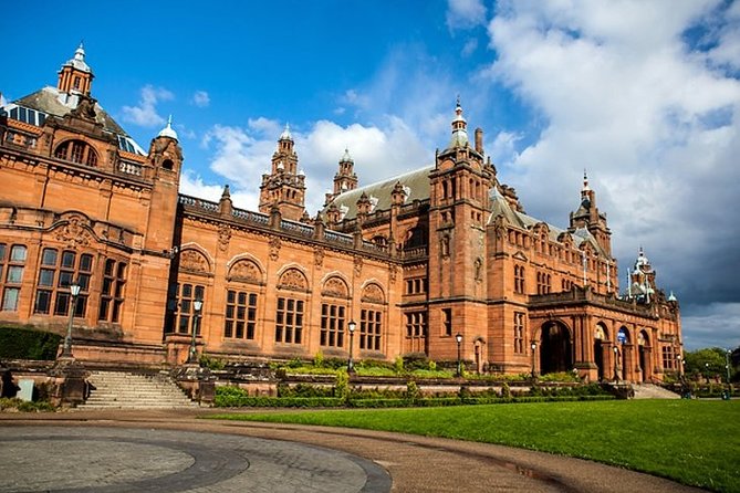 Arrival Private Transfers: Glasgow Airport GLA to Glasgow City in Business Car - Price and Group Size
