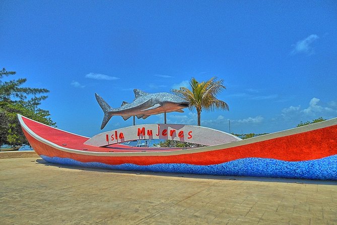 Beach Escape: Isla Contoy and Isla Mujeres With Snorkeling. - Dining and Refreshments