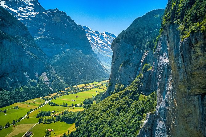 Best of Bernese Oberland Tour From Zurich - Guided Experience