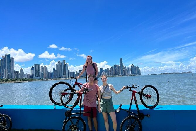 Bike Tour in Old City and Panama City With Local Markets - Meeting and Pickup