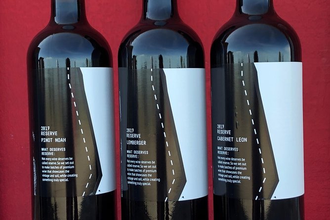 Black Glass Wine Tasting - Expert Wine Guide Insights