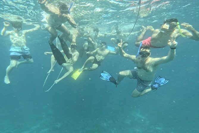 Boating Experience in Cancun Bay. All Inclusive. - Onboard Facilities and Accessibility