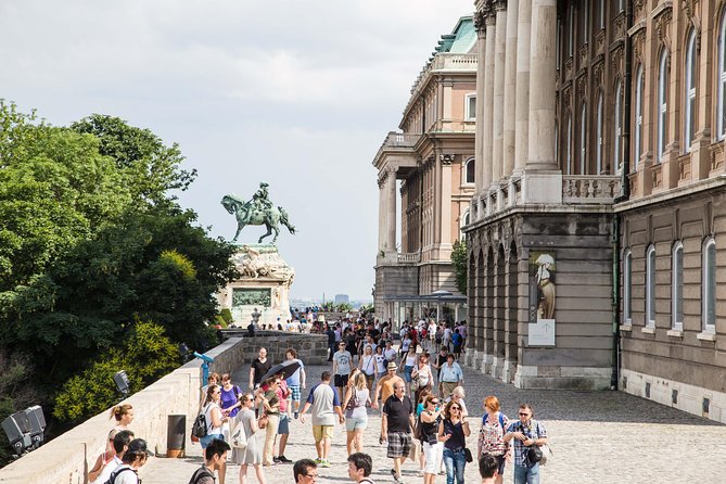 Budapest Castle Walk Review: A Memorable Experience - Highlights of the Castle Walk Tour