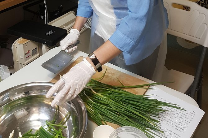 Busan Kkakdugi(Korean Radish Kimchi) Class With Various Options - Location and Meeting Details