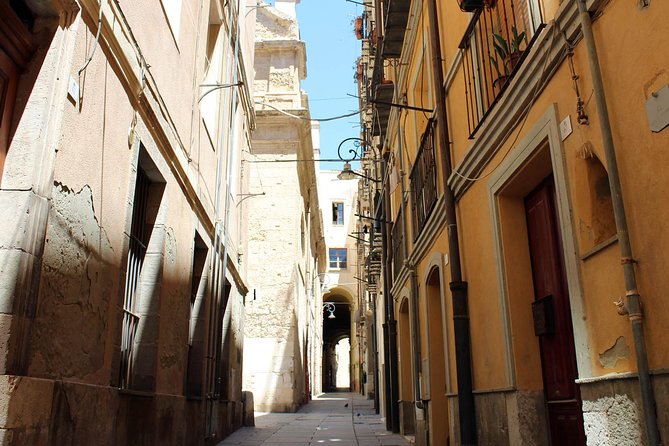 Cagliari Urban Trekking Experience: the City You Did Not Expect - Taking in the Citys Cultural Tapestry