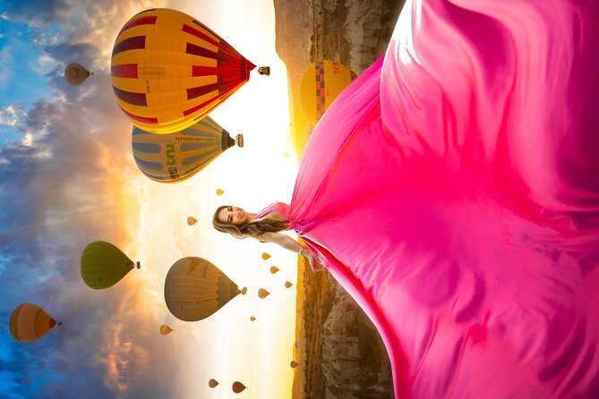Cappadocia Flying Dress Photoshoot - VIP Transportation to the Photoshoot Location