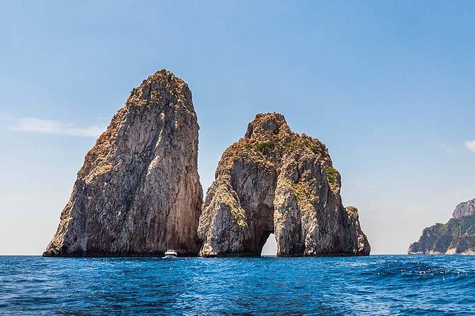 Capri Private Tour From Positano - Motorboat Protagon 28FT - Accessibility and Requirements