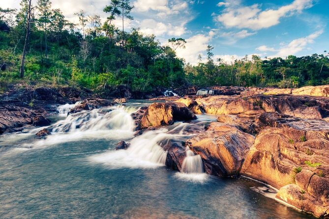 Caracol Mayan Ruins Rio On Pools and Rio Frio Cave Tour in Belize - Belizean Cuisine and Refreshments