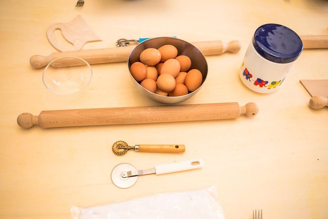 Cesarine: Home Cooking Class & Meal With a Local in La Spezia - What to Expect