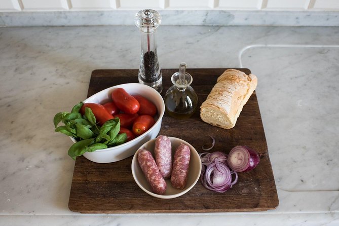 Cesarine: Market Tour & Cooking Class at Locals Home in Lucca - Certified Cesarinas Culinary Expertise