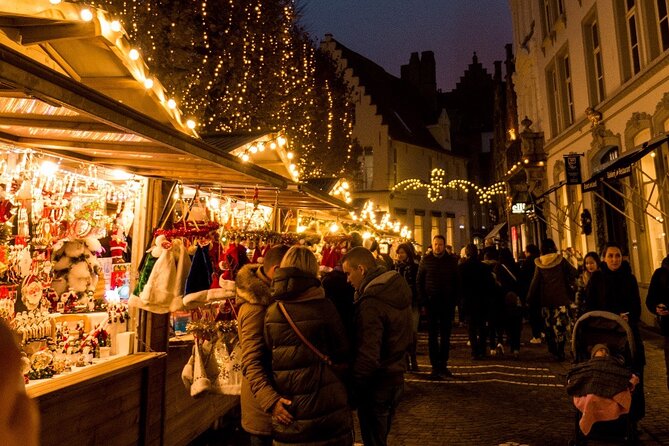 Christmas Magic in Bruges - Walking Tour - Festive Atmosphere