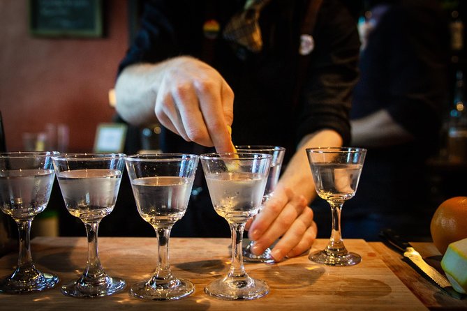 Cocktails & Tastes Tour in Colorado Springs - Unique Bar Experiences