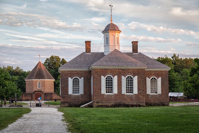 Colonial Williamsburg Wander: A Journey Through Time - Meeting Point and Ending Location