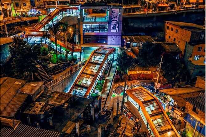 Comuna 13 Night Time Tour Medellin - Inclusion Details