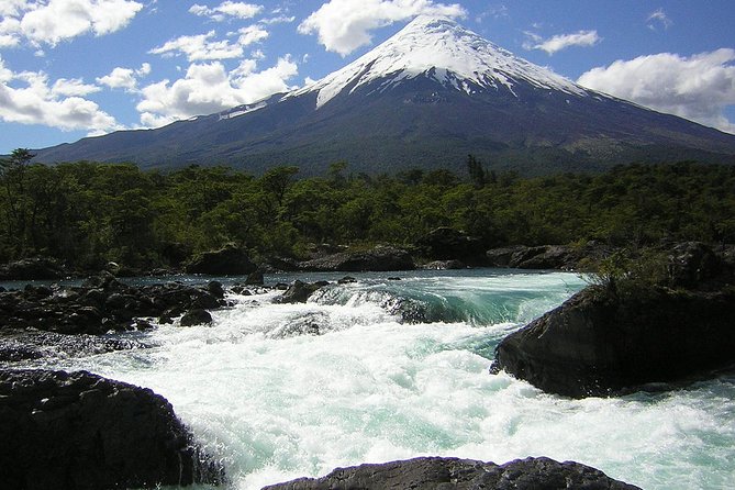 Day Trip to Osorno Volcano and Petrohue From Puerto Montt - Exploring Osorno Volcano and Its Surroundings