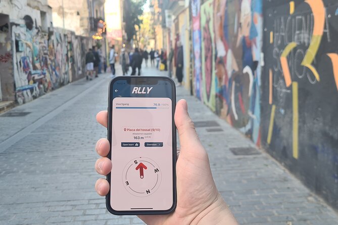 Digital Guided 2-Wheel Tour- Explore Valencia With a Compass! - Meeting and Pickup