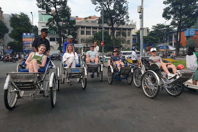 Discover Market By Cyclo Without Tour Guide By DGT - Highlights of Local Markets