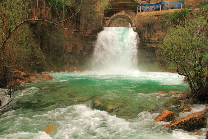 Discover the Natural Beauty of Mount Lebanon - Savoring Regional Culinary Delights