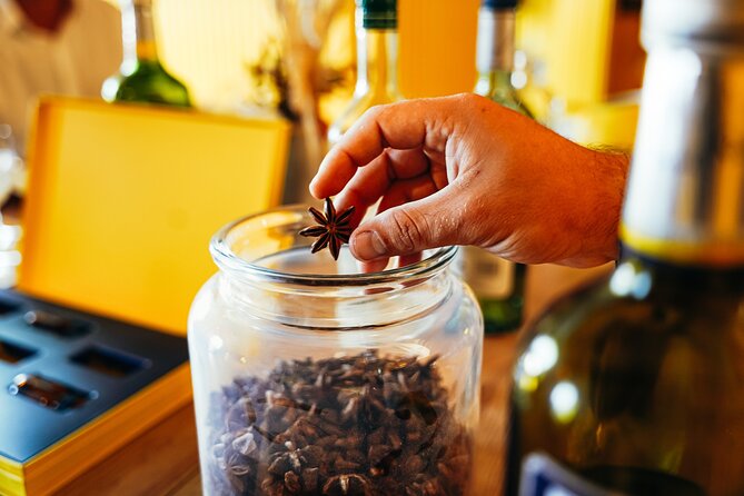 Discover the Secrets of Pastis - Tasting Experiences