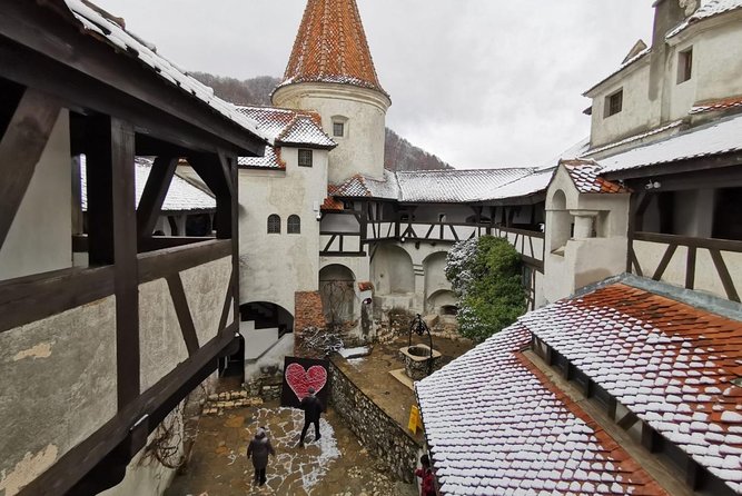 Draculas Castle, Follow the Legend in Transylvania, Private Tour From Bucharest - Visiting Peles Castle