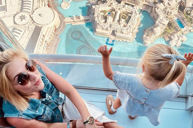 Dubai Burj Khalifa Tickets at the Top (Level 124TH + 125th) - Dubai Fountain Synchronized Show