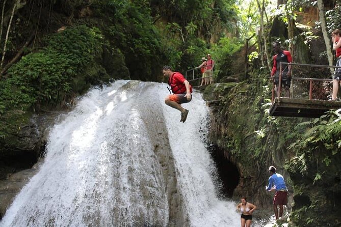 Dunns River, Blue Hole ,Horse Back, Rafting ,Tubing in Ocho Rios - Schedule and Availability