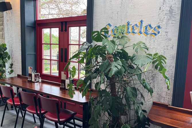 Durham Food Tour - Knowledgeable Local Guides