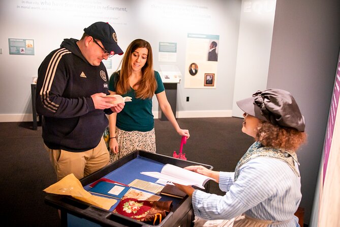 Early Entry: Museum of the American Revolution Admission & 1-Hour Guided Tour - Accessibility and Inclusions