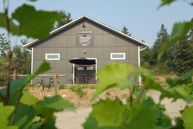 East Kelowna Wineries Tour - Meeting and Pickup