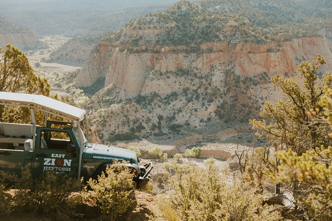 East Zion Red Canyon Jeep Tour - Geological Insights