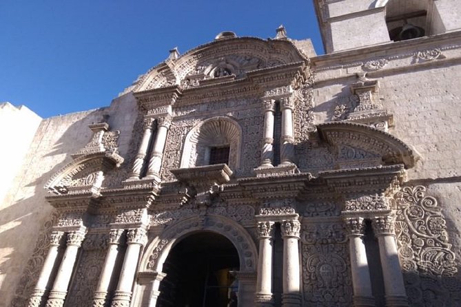 Essential Arequipa and Colca Canyon Tour Package - Recommended Gear and Acclimatization