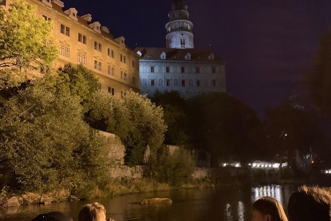 Evening Boat Trip Český Krumlov - Enhancing the Experience