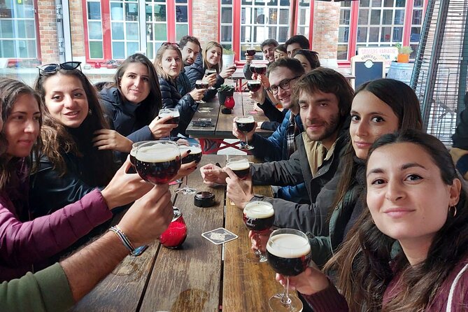 Evening in Bruges: With Beer and Chocolate - Personalized Group Experience