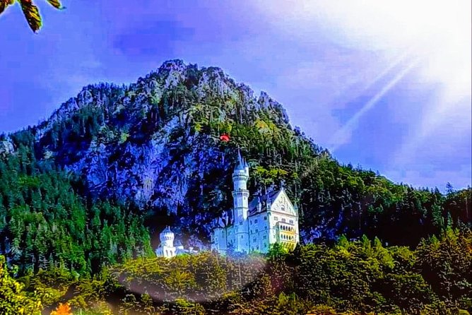 EXCLUSIVE 3 Royal Castle SKIP-THE LINE Tour of Neuschwanstein + Linderhof + Hohenschwangau From Munich - Pickup Information