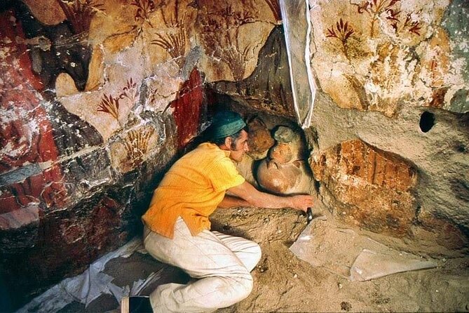Explore Akrotiri GroupTour - Inclusions for Your Tour
