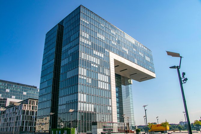 Explore Cologne in 60 Minutes With a Local - Accessibility Information