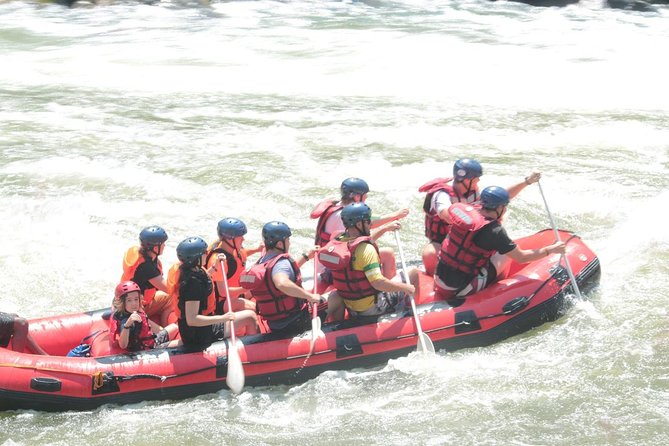 Family With Kids, Zambezi River Whitewater Rafting - Batoka Gorge Barbecue Lunch