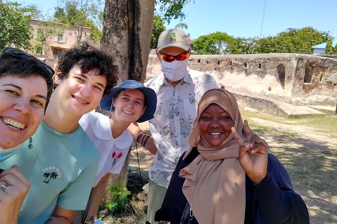 Fort Jesus Museum Walking Tour in Mombasa - Meeting Point and Tour Guide