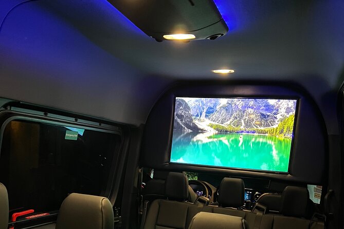 Fort Lauderdale Airport Private Transfer (Up To 14 Passengers) - Pickup and Drop-off